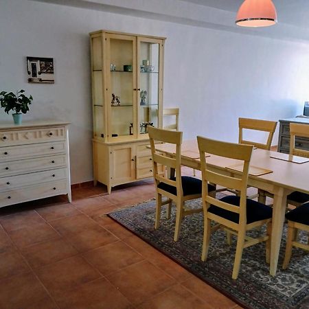 Garden View Apartment كوين المظهر الخارجي الصورة